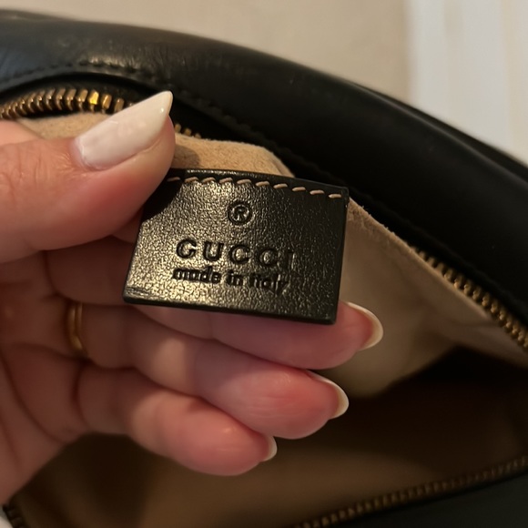 AUTHENTIC GUCCI MARMONT SHOULDER BAG - SMALL - Picture 7 of 9